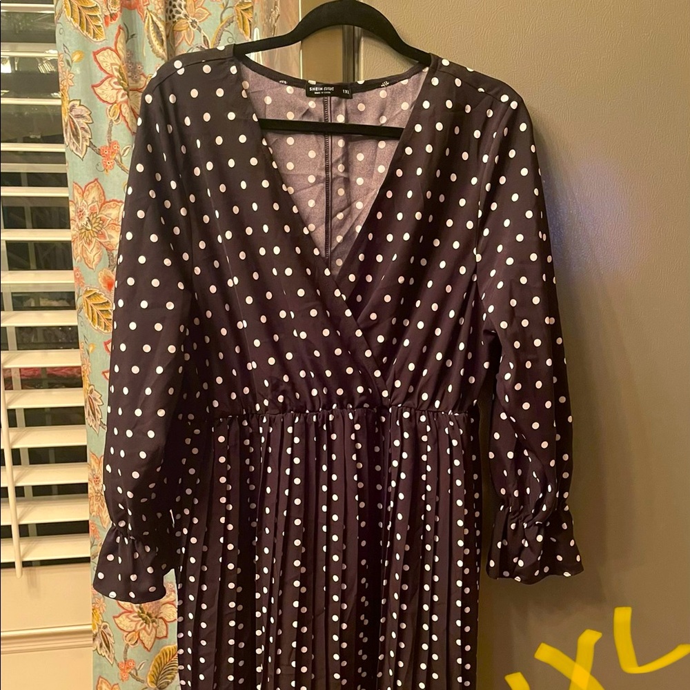 Polka dot dress 1x